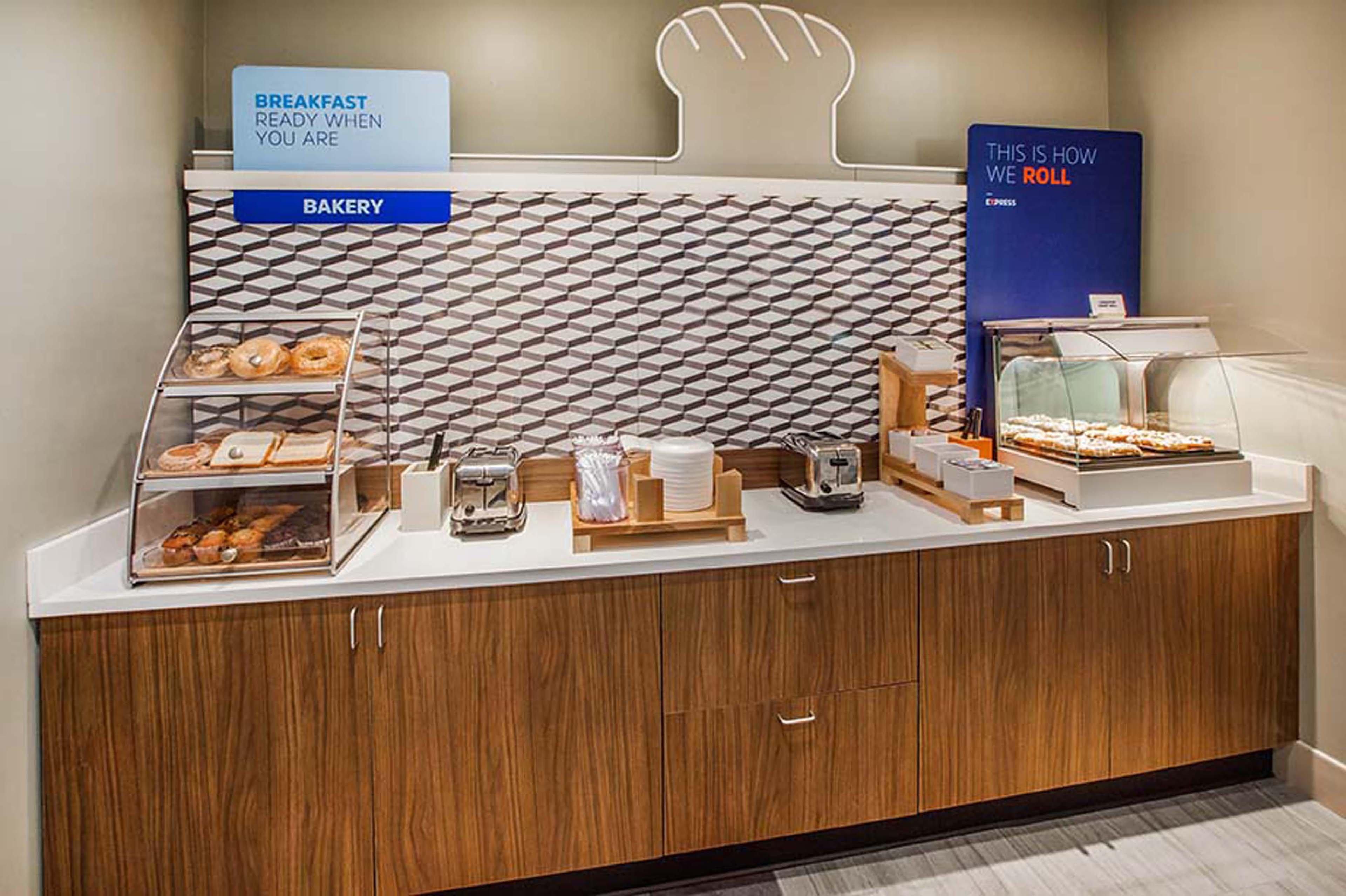 Holiday Inn Express & Suites Toledo South - Perrysburg By Ihg Kültér fotó